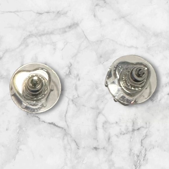 🆕Anne Klein Heart Earrings with Clear CZ Gemstones - Picture 3 of 11